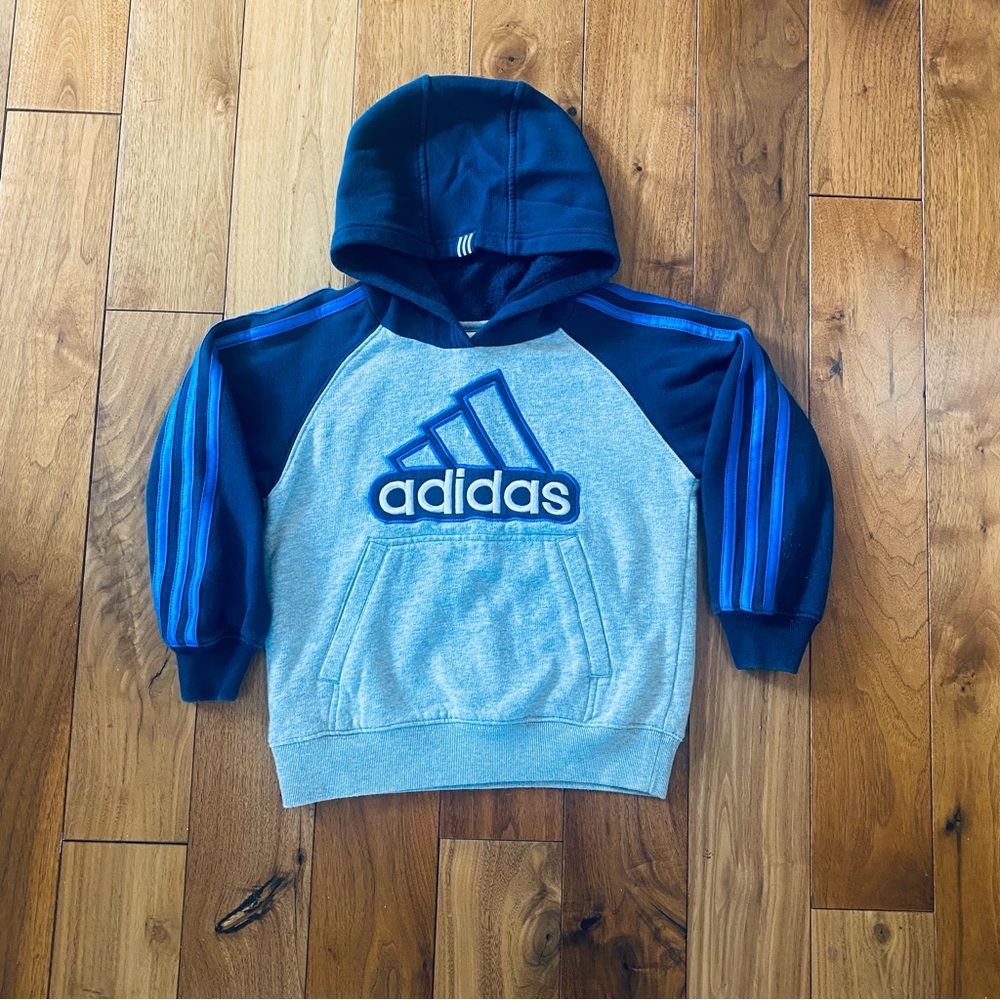 Adidas Boys Hoodie Sweatshirt Size 5 Pullover Athletic Casual Gray Black